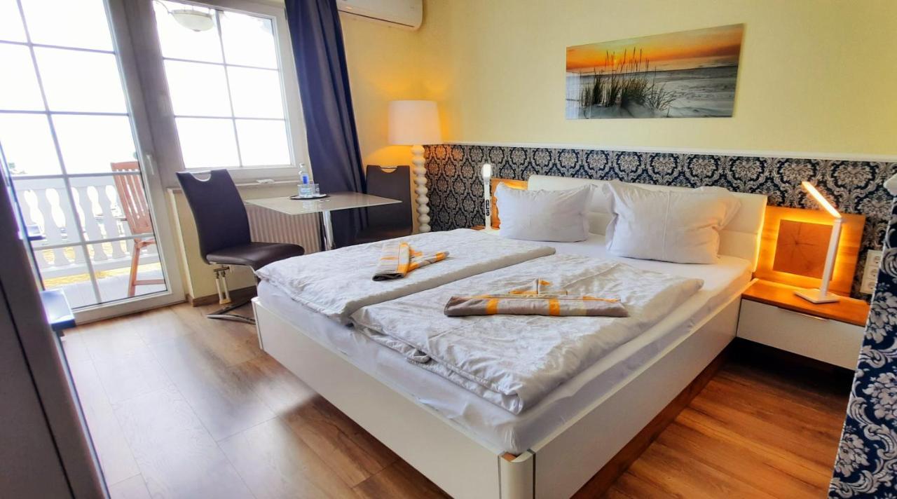 Hotel Waterkant Sassnitz Ngoại thất bức ảnh