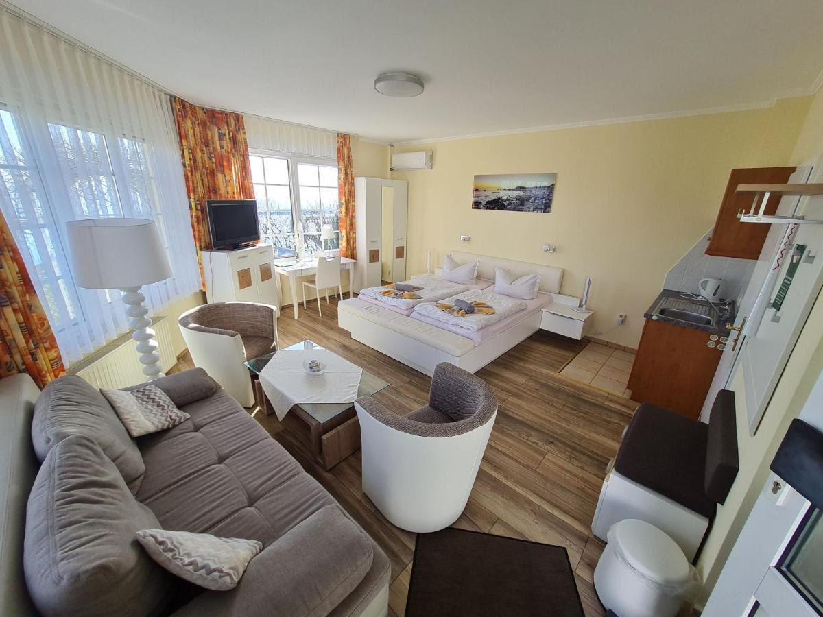 Hotel Waterkant Sassnitz Ngoại thất bức ảnh