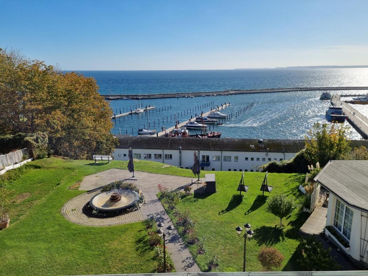 Hotel Waterkant Sassnitz Ngoại thất bức ảnh