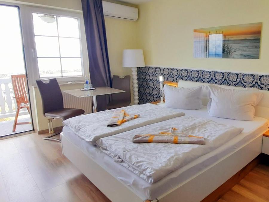 Hotel Waterkant Sassnitz Ngoại thất bức ảnh